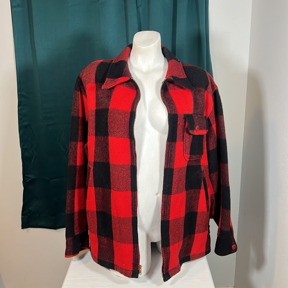 Vintage Woolrich jacket 100% wool red buffalo plaid coat red black checkered - Picture 8 of 12